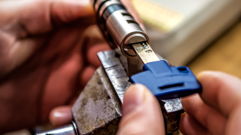 Dependable 24-Hour Locksmiths in Wallingford, CT